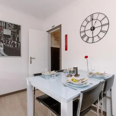 Appartement Huswell - Modern With Balcony Near The