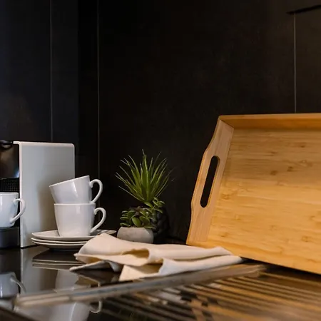 Lejlighed Huswell - Modern With Balcony Near The