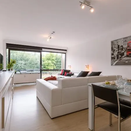 Appartement Huswell - Modern With Balcony Near The